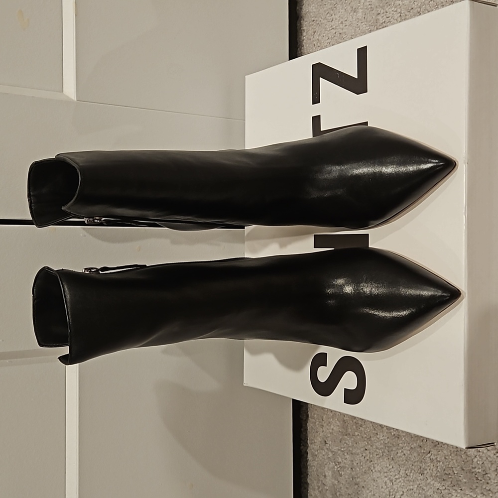 Schutz Betsey booties - Picture 2 of 15